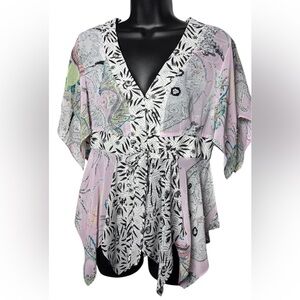 Le Caviar Patterned Flowy Whimsical Blouse